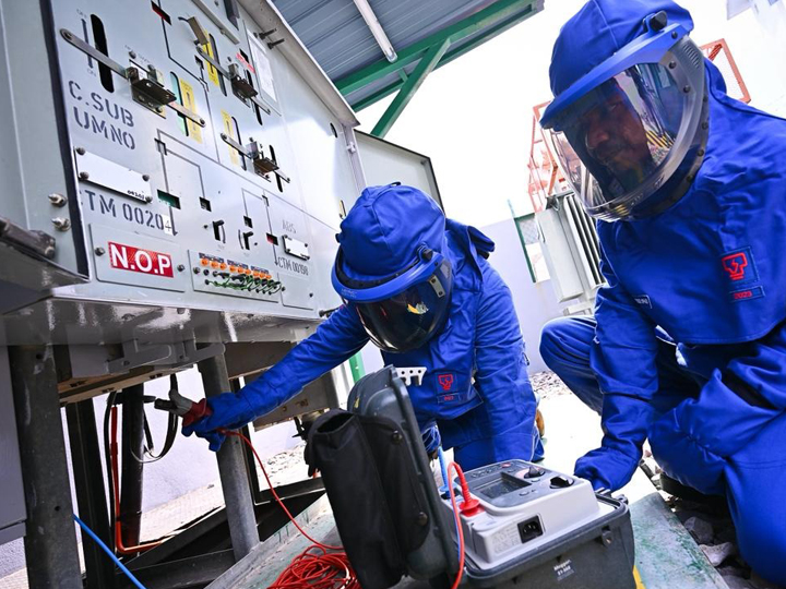 Switchgear assessment